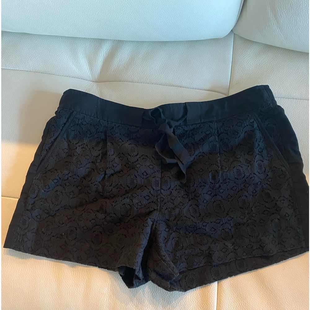 Loft Lace Drawstring Shorts EUC